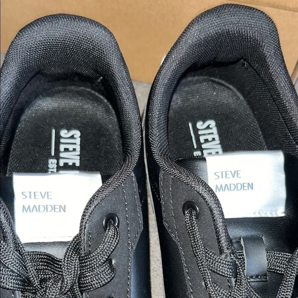 Steve Madden Black and Brown Sneakers with Sleek Design